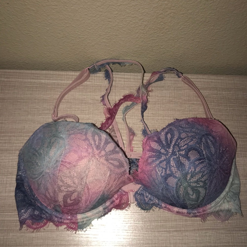 VS Pink Clip Front Razorback Push Up